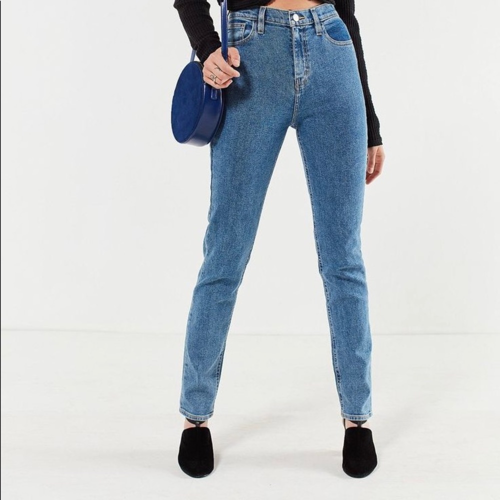 BDG Girlfriend High-Rise Jeans